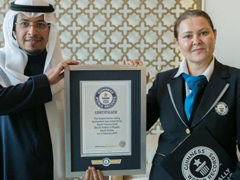 مهرجان الملك عبدالعزيز للصقور يدخل موسوعة غينيس